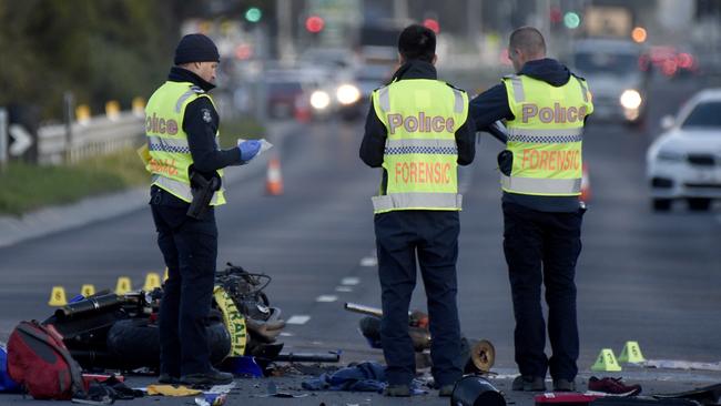 Police at the scene of an overnight fatal hit and run on Thompsons Rd, Cranbourne. Picture: Andrew Henshaw.