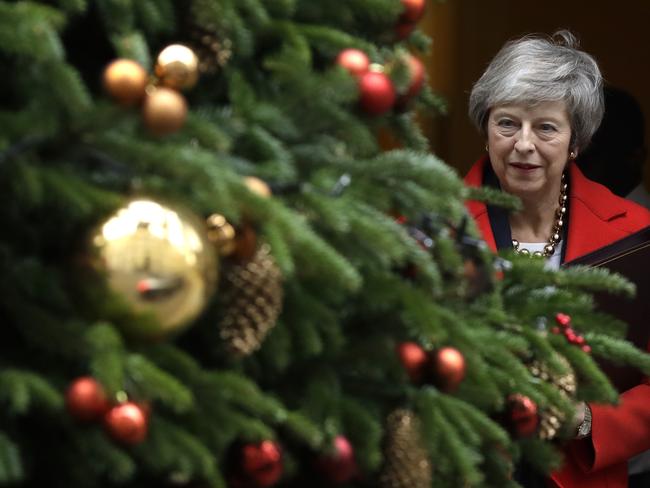 Britain's Prime Minister Theresa May leaves Downing Street in London, Tuesday, Dec. 4, 2018. Britain's Prime Minister Theresa May is due to address Parliament Tuesday, opening five days of debate before a Dec.11 vote on the divorce agreement.(AP Photo/Kirsty Wigglesworth)