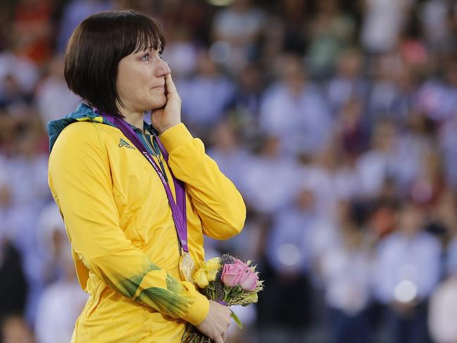 Cyclist Anna Meares of Australia poses with the gold medal during the medal ceremony of the women's sprint at the London 2012 Olympic Games Track Cycling competition, London, Britain 07 Aug 2012. EPA/IAN LANGSDON