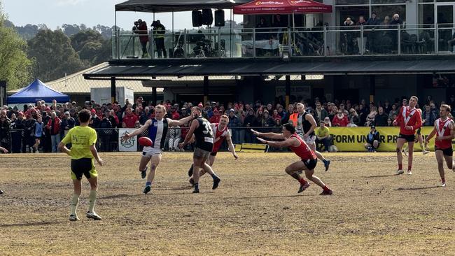 Warburton Millgrove attacks in the second quarter.