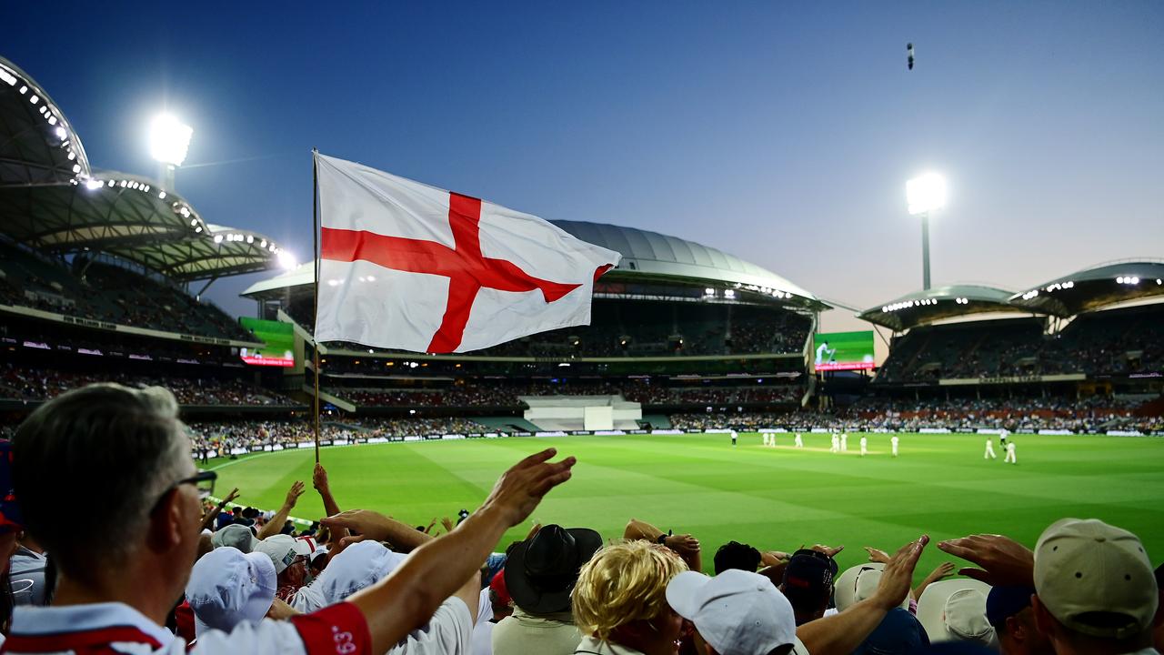 ADELAIDE, AUSTRALIA - DECEMBER 18: Spectators in the crowd enjoy the atmosphere during day three of the Second Test match in the Ashes series between Australia and England at the Adelaide Oval on December 18, 2021 in Adelaide, Australia. (Photo by Quinn Rooney/Getty Images)