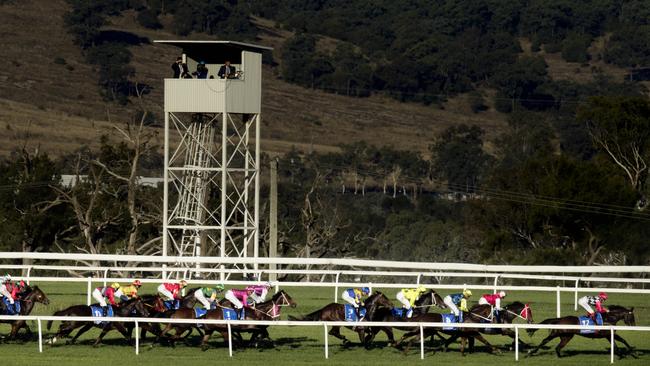 Scone racetrack is one of the more picturesque racetracks in NSW.