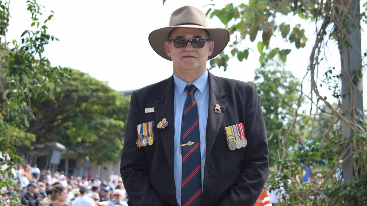 Townsville Anzac Day Emotions flow as Dawn Service draws thousands at