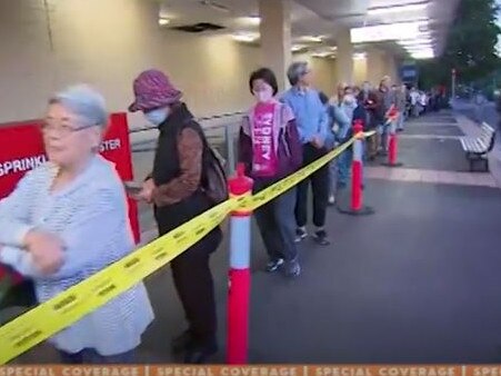 Shoppers queued for 45 minutes for Epping Coles to open. Picture: Channel 9.