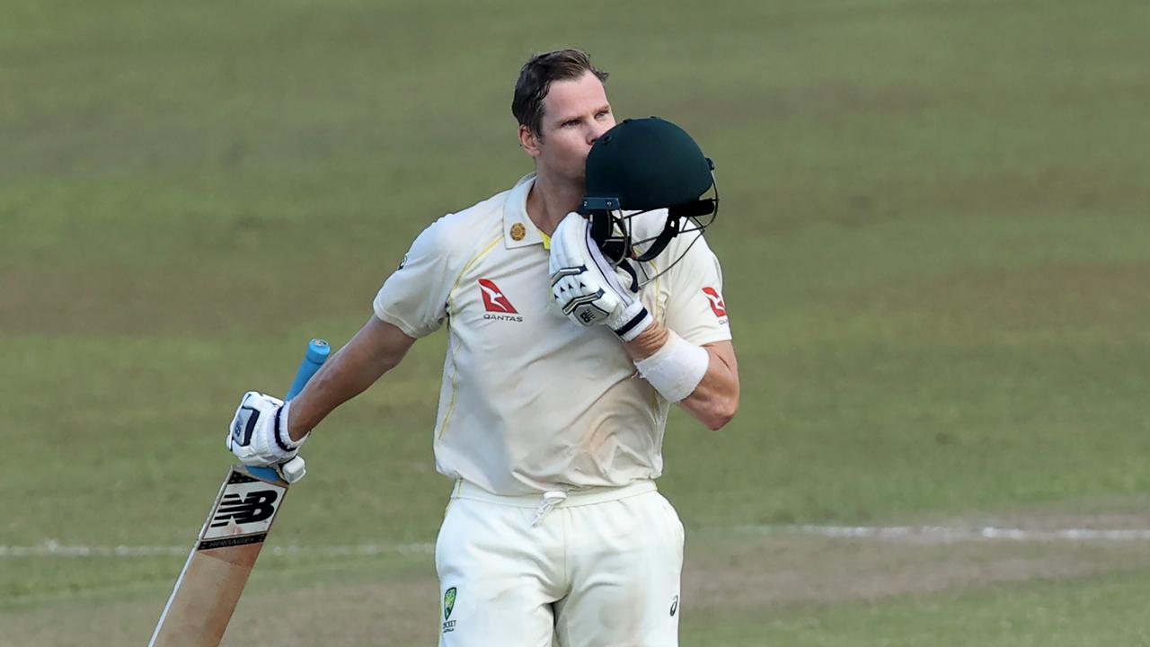 Steve Smith reaching his first century in more than a year in Galle. Photo: Getty Images