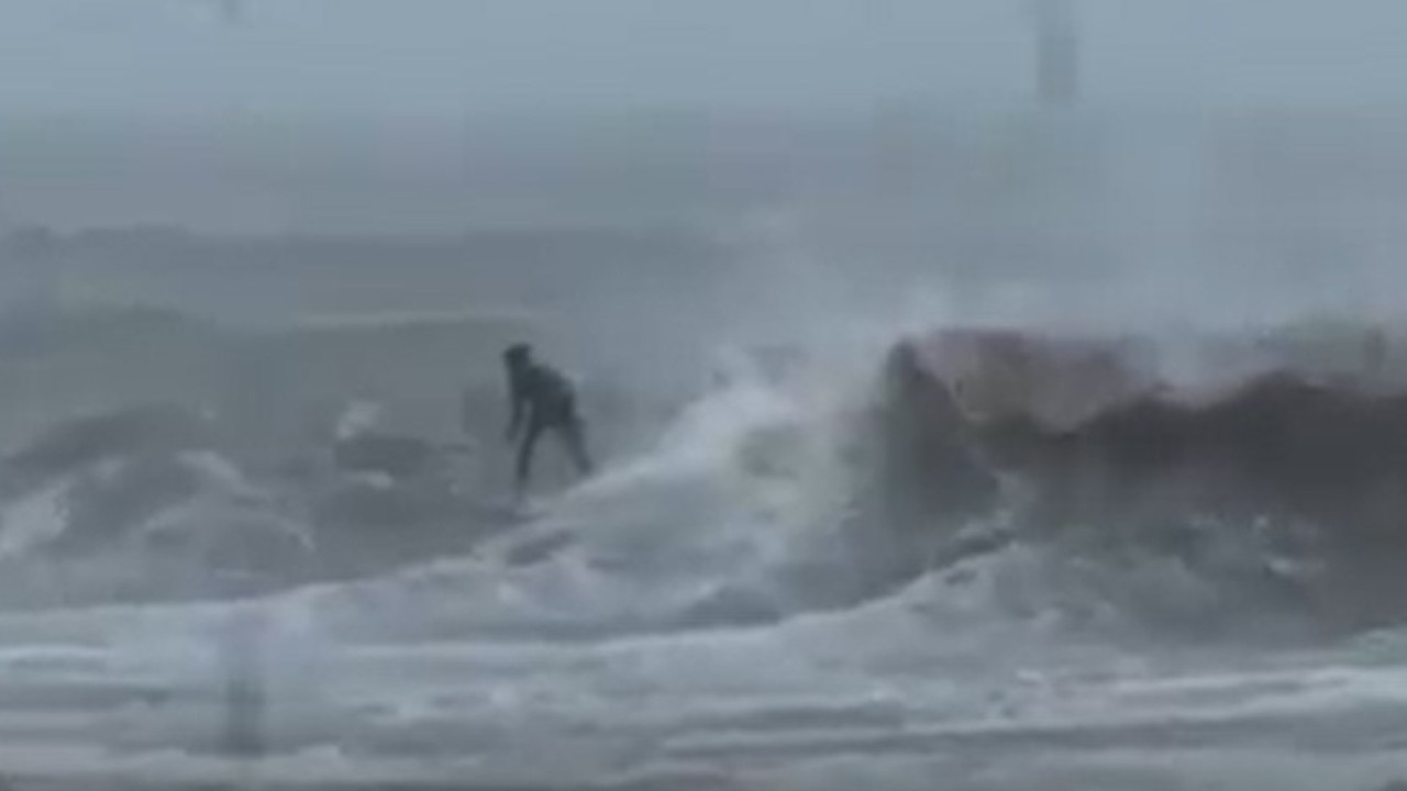 Kids News: Surfers brave 'monster' waves in Sydney