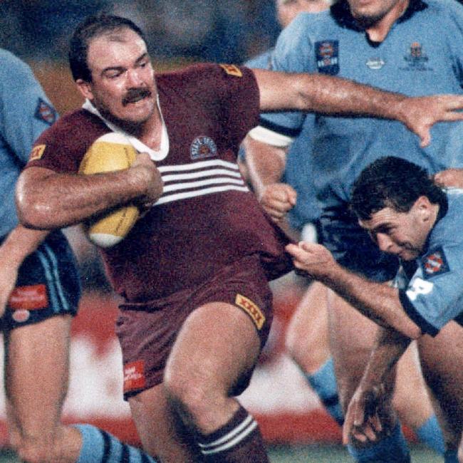 Martin Bella on the charge for the Maroons in State of Origin Game Two 1991