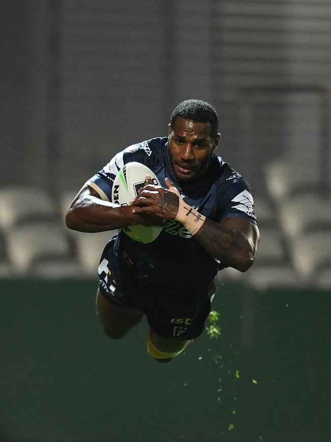 Suliasi Vunivalu of the Storm scores a try during the Round 7 NRL match between the Melbourne Storm and the New Zealand Warriors at Netsrata Jubilee Stadium in Sydney, Friday, June 26, 2020. (AAP Image/Joel Carrett) NO ARCHIVING, EDITORIAL USE ONLY