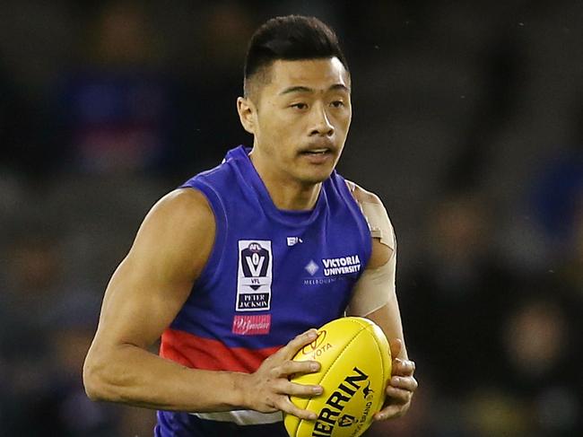 VFL Grand Final. Casey Scorpions vs Footscray. Lin Jong through the middle . Pic: Michael Klein