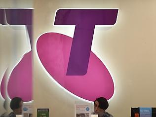 Telstra network tanks again