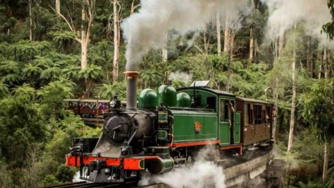 All aboard Puffing Billy! Image: Klook