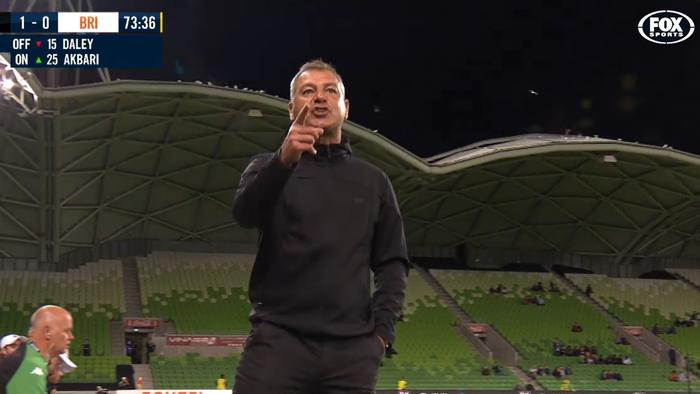 Mark Rudan wasn't happy with the fourth official.