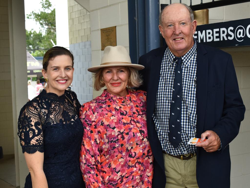 Amelia Ahern, Ingrid Coombe and John Ahern at The Archer race meeting at Callaghan Park, Rockhampton, on May 7, 2022.