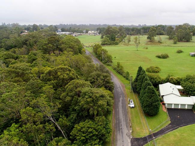 Derriwong Rd in Dural near where a caravan was found that contained explosives. Picture: NewsWire / Damian Shaw