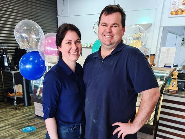 SOCIAL MEDIA IMAGE DISCUSS USE WITH YOUR EDITOR - HAPPY ANNIVERSARY: Mundubbera Bakery and Cafe owners Kate Burns and Beau Milne celebrating their first year since opening. Picture: Facebook