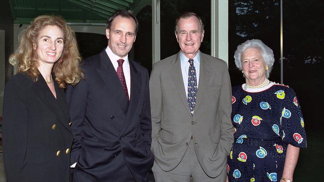 Annita Keating and Prime Minister Paul Keating host former George H.W. Bush and his wife Barbara at Kirribilli House in 1994.