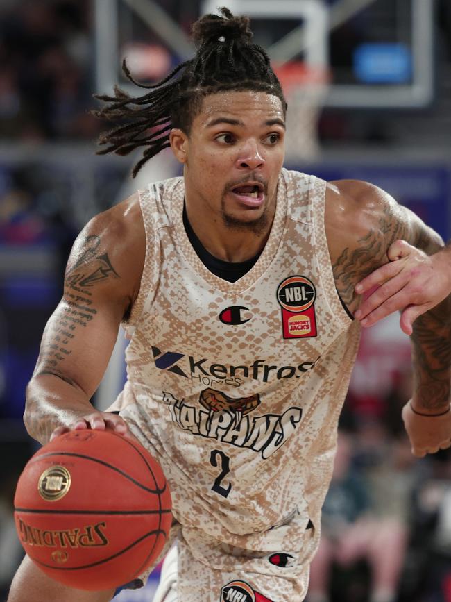 Rob Edwards of the Taipans drives to the basket during the round three NBL match between Melbourne United and Cairns Taipans at John Cain Arena. (Photo by Daniel Pockett/Getty Images)