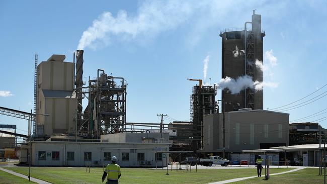 Incitec Pivot Fertilisers' Gibson Island fertiliser plant which will close at the end of 2022, partly due to high gas prices.