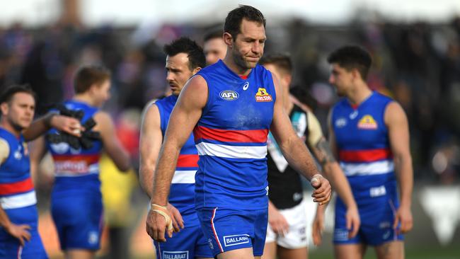 Travis Cloke while playing for the Western Bulldogs. (AAP Image/Julian Smith)