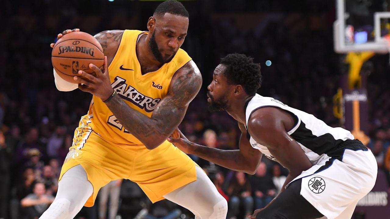 LeBron James injury update for Lakers-Mavs Christmas Day game