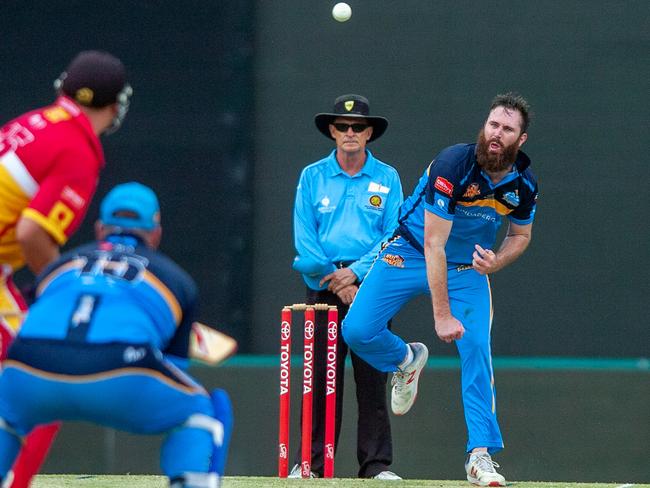 Corey Galloway in action for the Gold Coast Thunder at the Bulls Masters Country Challenge Twenty20 cricket final at the Gabba on Sunday, January 19. Picture: Bob Jones