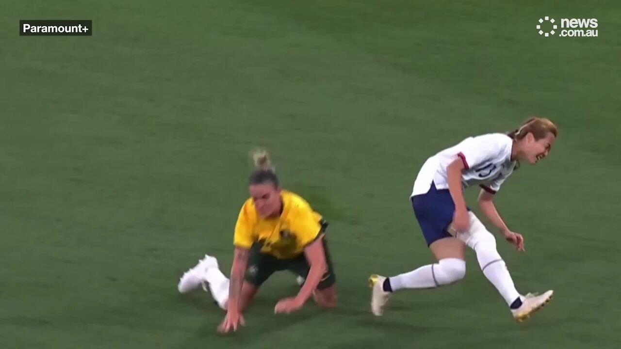 Chloe Logarzo suffers a heavy head knock in her Matildas comeback