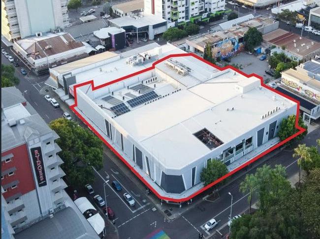 Charlie's of Darwin replaces abandoned Woolworths building