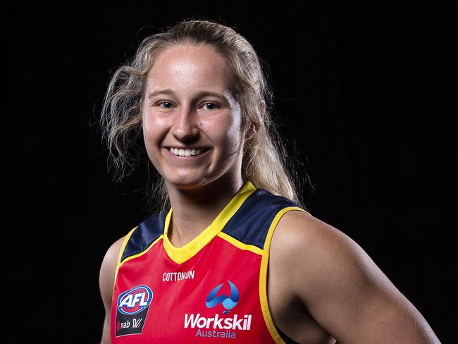 Nikki Gore of the Crows poses for a photograph during the 2018 AFLW Draft at Marvel Stadium in Melbourne, Friday, October 23, 2018. (AAP Image/Daniel Pockett) NO ARCHIVING