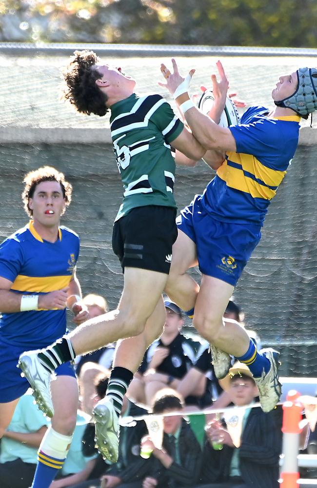 Charlie Bird contests a kick during last year’s season. He will line up for BBC in round two.