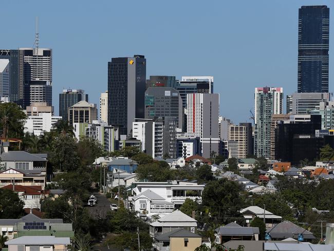 General shots of the Brisbane City skyline from Enoggera Terrace,Paddington, Friday 9th August 2019 Picture AAP/David Clark