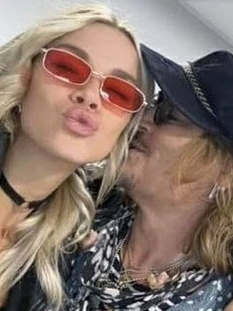 Depp even kissed Vlasova, who he first met in 2021, on the cheek during the outing.