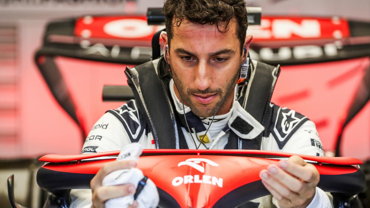‘Unforgettable’: Daniel Ricciardo’s brush with whale shark on WA road ...