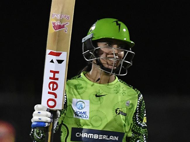 Cricket superstar considers snubbing WBBL