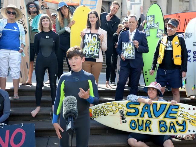 MELBOURNE, AUSTRALIA - NewsWire Photos MARCH 10, 2021: Leroy Spender, 12, speaks outside Parliament House to oppose the Victorian Government's plans for the AGL gas import terminal at Westernport Bay. Picture: NCA NewsWire / Andrew Henshaw