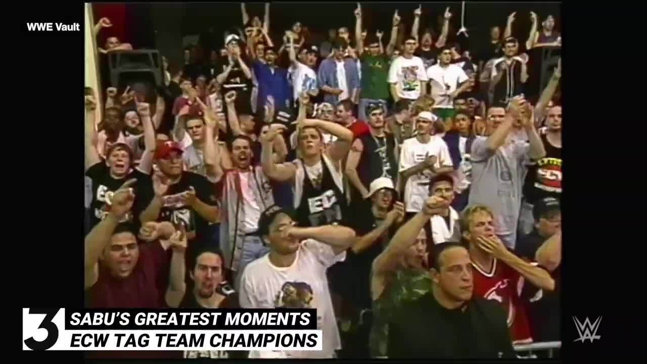 WWE legend Sabu pulls off wild take down