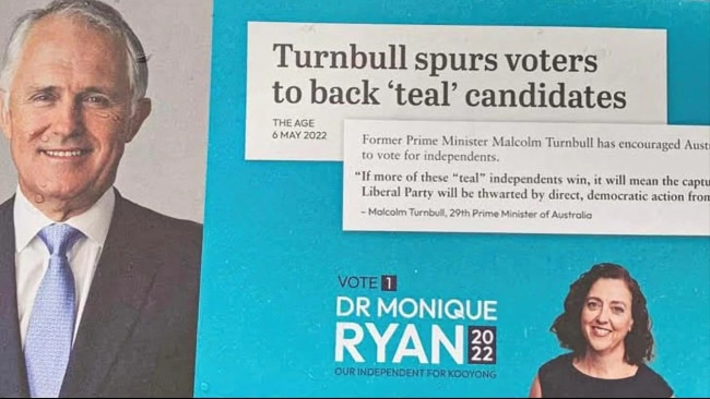 Climate 200 Independent Monique Ryan has used Malcolm Turnbull's endorsement on her campaign flyers.