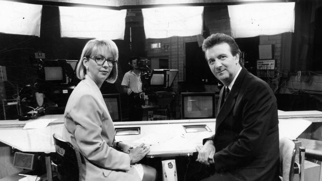 Channel 7 newsreaders Jane Doyle and Graeme Goodings in studio in 1993.