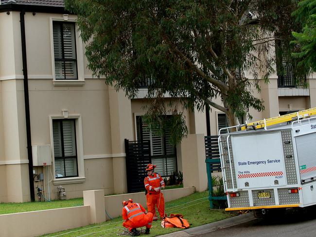 SES crews attend to another job. Picture: Carmela Roche