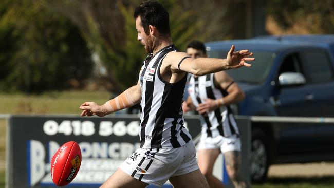 Matthew Bonello in action for Wallan. Picture: Hamish Blair