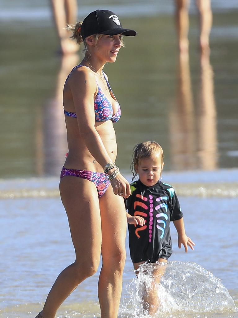 Chris Hemsworth and wife, Elsa Pataky, enjoy an afternoon at the beach in Byron Bay with their twin sons, Tristan and Sasha. <br/>3 March 2017. Picture: Media-Mode