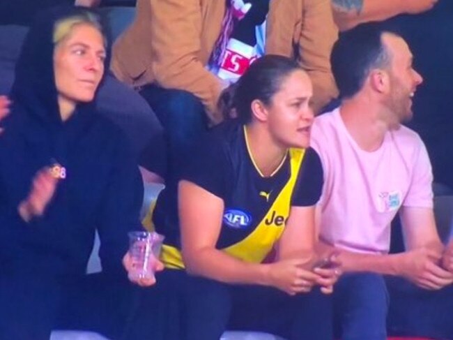 Ash barty cheers on Richmond on 9th October during semi final on the Gold coast. Picture Twitter