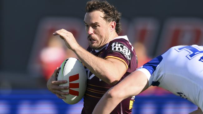 Kobe Hetherington carts the ball up against Bulldogs. Pic: NRL