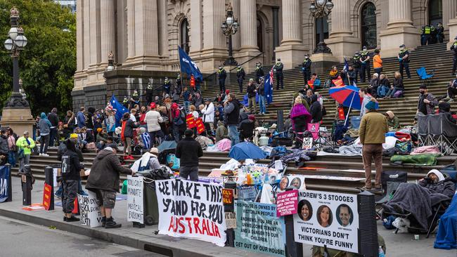 Protesters on the steps of Victorian Parliament to protest the new pandemic bill. Picture: Jason Edwards