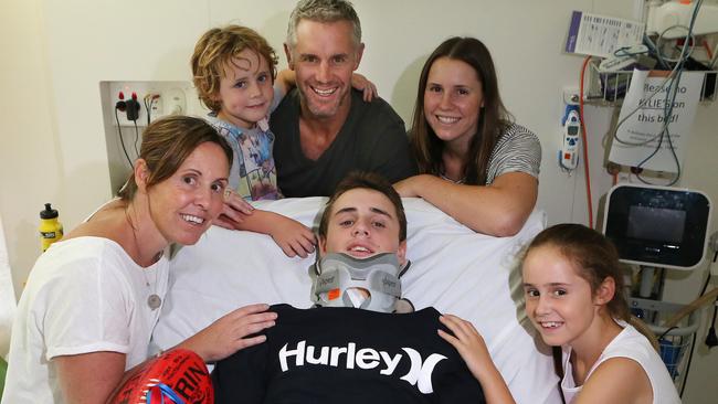 Will Murray, 14, is now quadriplegic after an diving accident off black rock beach 3 weeks ago. His Facebook page will Murray updates has around 9000 likes and videos of support from elite sportsmen. Will with his family, parents Emma & Nick, and siblings Tessa, 16, Meg, 8, Gus, 5 , at Royal Childrens Hospital, Picture Yuri Kouzmin