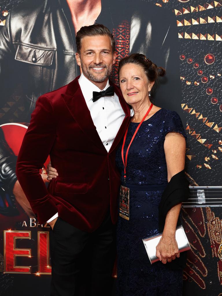 Tim Robards and Tanya Robards attend the Sydney premiere of ELVIS at the State Theatre on June 05, 2022 in Sydney, Australia. (Photo by Brendon Thorne/Getty Images)