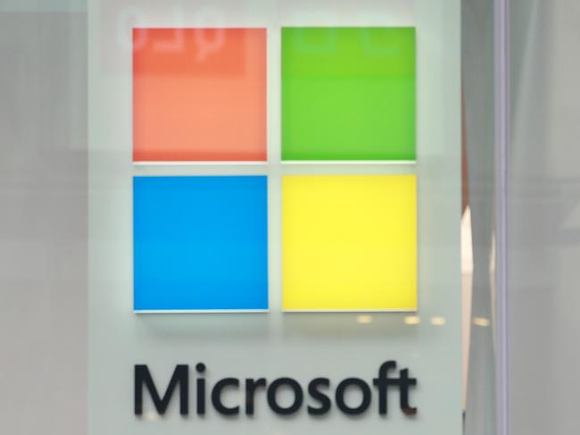 Sydney Microsoft Store opening in Pitt Street Mall. People lining up awaiting the opening. Picture: DYLAN ROBINSON