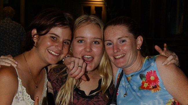 Sheena Galliozzi, Kirstin Ohlsson & Kelly McGennity on Flinders Street East Pic Bryan Lynch AD155033
