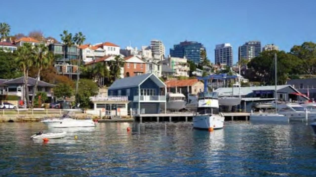 ‘Obliterated’: Performers’ panic over Sydney Harbour views