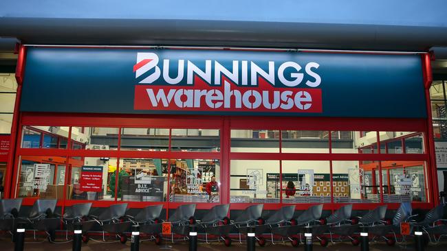 Sales at Bunnings Australia and New Zealand surged 11.5 per cent to $2.96 billion as it benefited from the demise of rival Masters.