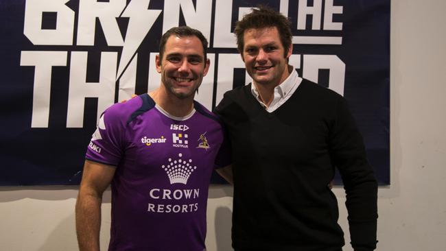 Storm captain Cameron Smith with former All Black Richie McCaw in 2017. Picture: Twitter/@storm